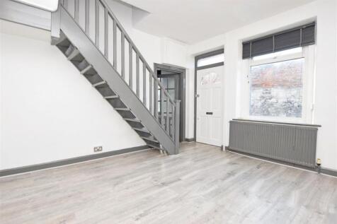 Dining Room view 2.JPG