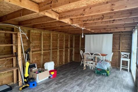 Shed