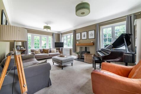 Edge Hill, Darras Hall, Ponteland, NE20 photo 4