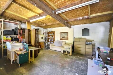 Outbuilding