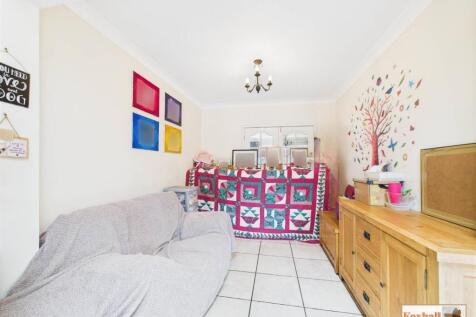 Kitchen / Dining / Sitting Area