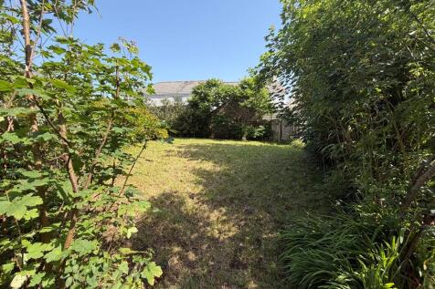 22 Hazeldene Clos...