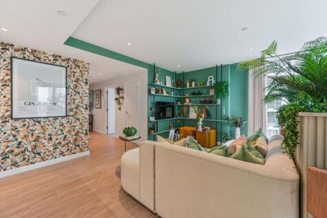 London, SE11 - property photo