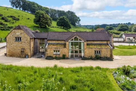 House - Main image.jpg