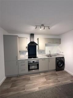 142, Horninglow Street, Burton-on-Trent, Staffordshire, DE14 photo 3