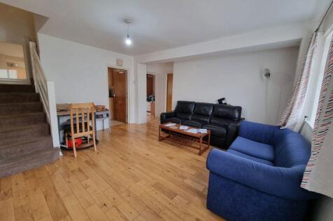Littlehay Road photo 2