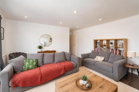 11 Lilybank Mews Dundee-2.jpg