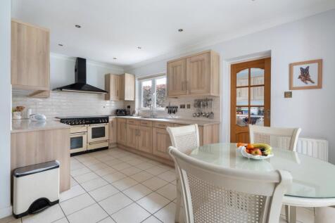 Kitchen/Breakfast Rm