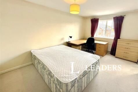 Godwin Way, Stoke-on-Trent, Staffordshire, ST4 photo 4