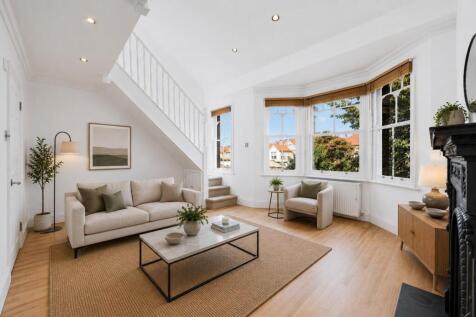 Sitting room.jpg