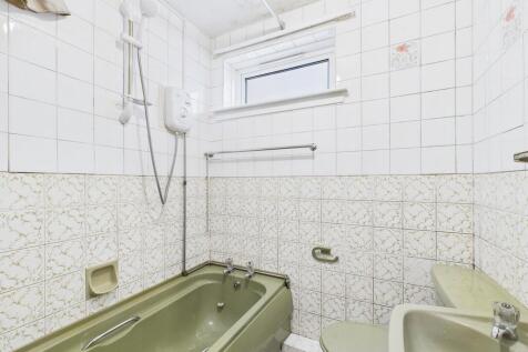 CAM05526G0-PR0074...