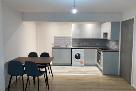 1 Bedroom Flat in OL11 1EU