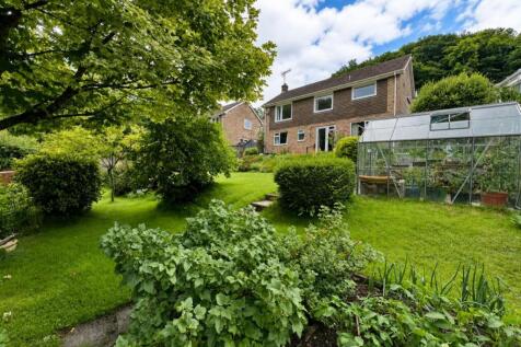 28 Five Acres, Garden4.jpg