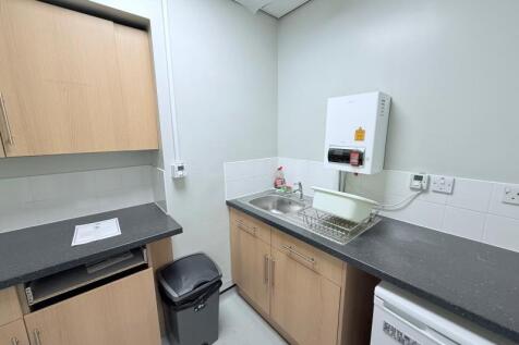 Office for sale Image 10