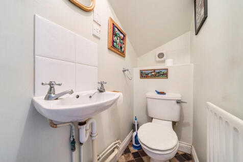 1353685-7-68c2b7f...