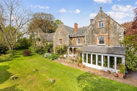 Burstone Manor
