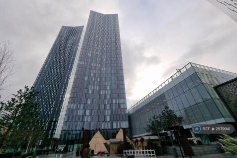 2-bed flat on Owen Street, Manchester, M15, £2,300/mo