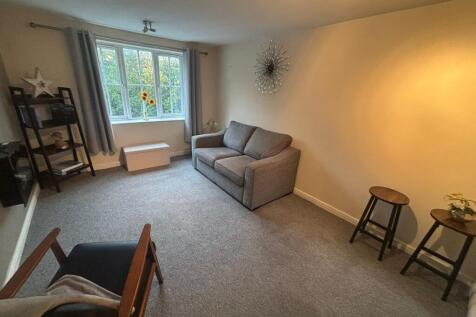 Kitchen/Living Space 