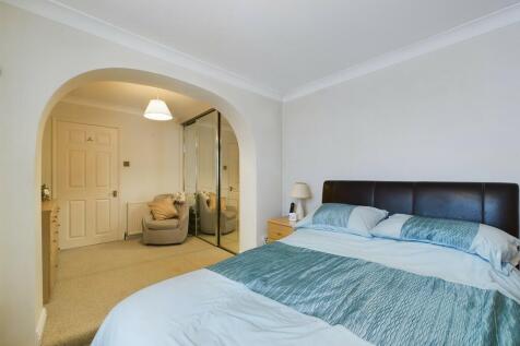 CAM02060G0-PR0209...