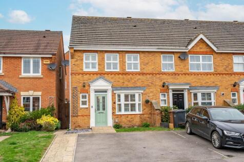 Andover, SP10 - property photo