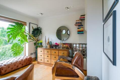 1440px_1 The Ceda...