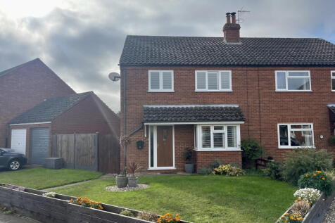 Woodbridge, IP12 - property photo