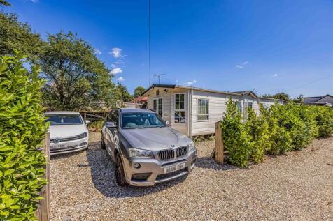 Downview, Arundel Road, Tangmere-Small-PorticoMark