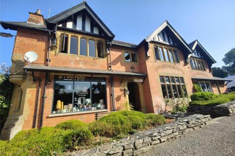 Wreneaton House