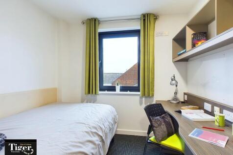 CAM03440G0-PR0215...