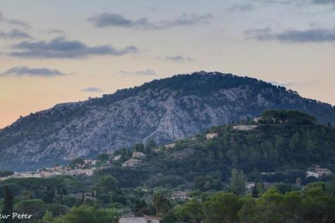 Calvario sunrise