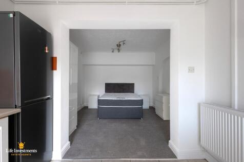 Tower Road, Rugby, Warwickshire, CV22 photo 4