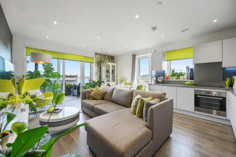 2 bed flat for sale Damsel Walk, London NW9
