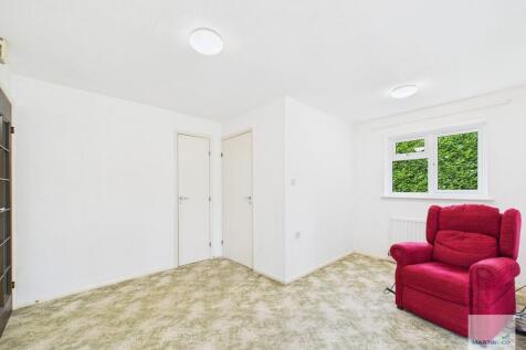 CAM03394G0-PR0370...