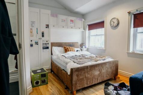 Studio flat on Rodney Street, Liverpool, £800/mo