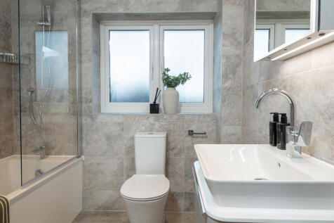 The Cambridge Bathroom