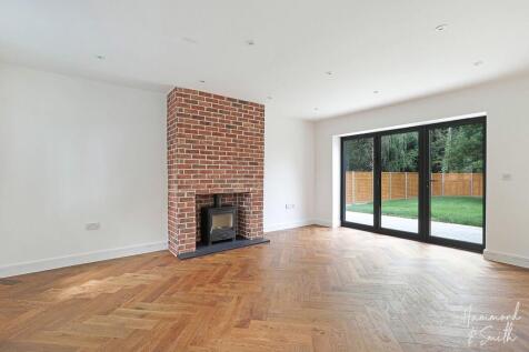Lounge / Dining Room