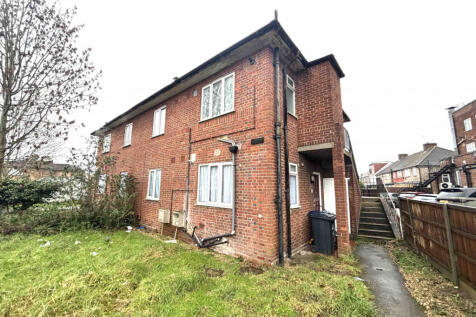 2 bed maisonette for sale Costons Lane, Greenford