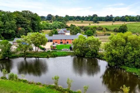 , Great Fernhill Barns Gobowen, Nr Oswestry, SY11 
