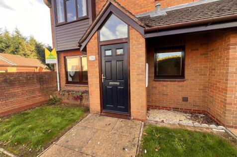 Castle Court - new front shot 2.jpg
