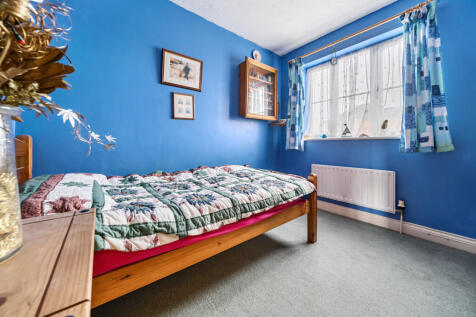 1353685-1-68c2b73...