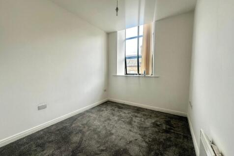 Ingrow Lane, Keighley, BD21 photo 5
