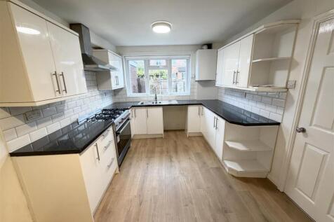 Conway Drive, Birkenhead photo 3