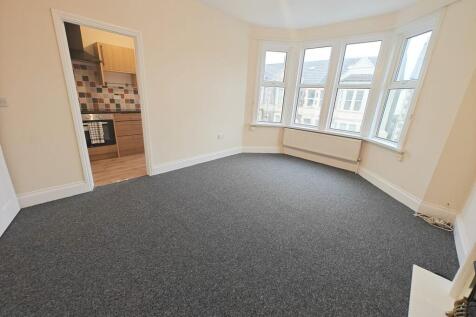 Top Floor Flat, 1 Pitman Road, Weston-Super-Mare, Somerset photo 3