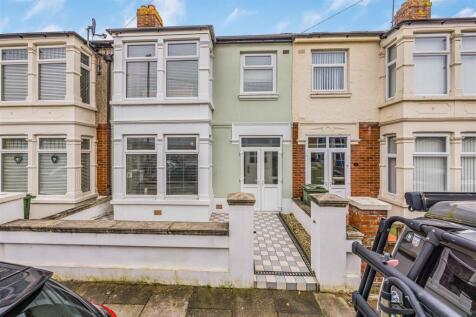 9 Lakeside Avenue, Portsmouth-Small-PorticoMarketi