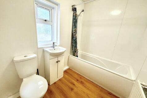 Barrowmead Drive, Bristol photo 5