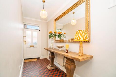 16a Garland Street [Reception Hall] 01.jpg