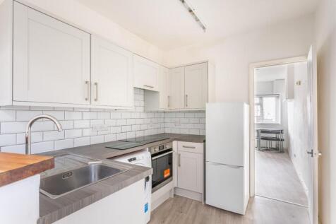 kitchen (1).jpg