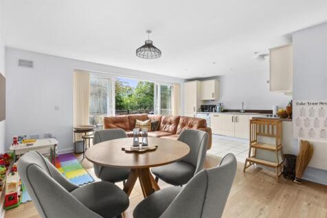 Carter House, Tadros Court-6.jpg
