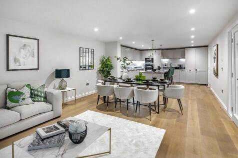 Luxury 3 Bed Flat To Rent