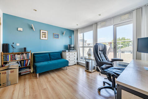 1319777-12-686ec0...